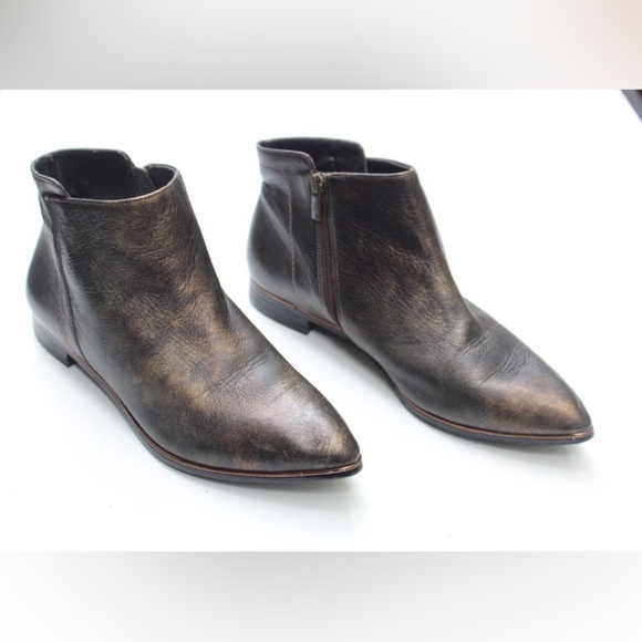 Kenneth Cole Reaction Bronze Leather Ankle Boots - Picture 2 of 15